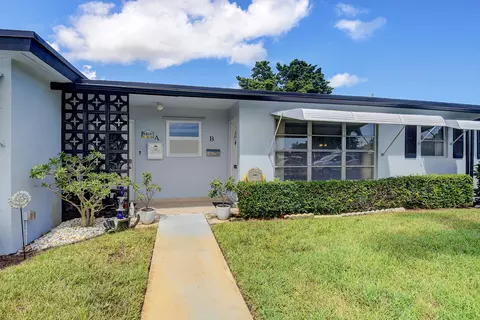 657 High Point Dr #B, Delray Beach, FL 33445