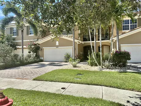 4775 Cadiz Cir, Palm Beach Gardens, FL 33418