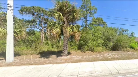 133 SW Becker Rd, Port Saint Lucie, FL 34953