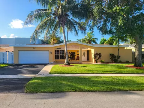 8160 NW 20th Ct, Sunrise, FL 33322