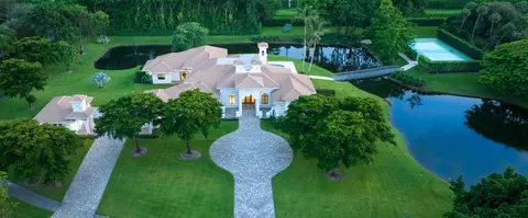6009 Le Lac Rd, Boca Raton, FL 33496