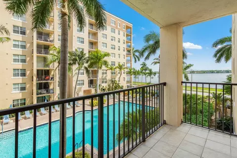 1801 N Flagler Dr #303, West Palm Beach, FL 33407