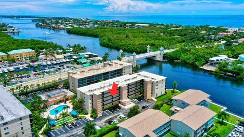 740 E Ocean Ave #303, Boynton Beach, FL 33435