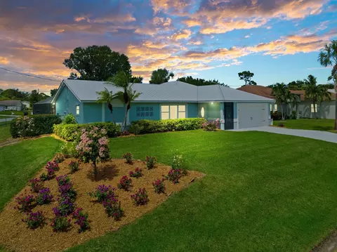 1972 SW Erie St, Port Saint Lucie, FL 34953