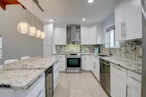 2424 Southridge Rd, Delray Beach, FL 33444