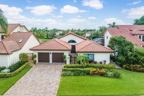 22600 Esplanada Cir W, Boca Raton, FL 33433