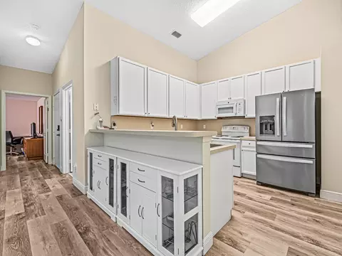 8623 Logia Cir, Boynton Beach, FL 33472