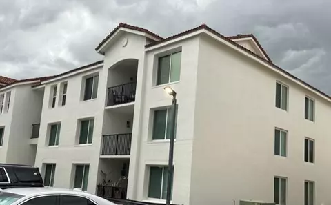 923 Villa Cir, Boynton Beach, FL 33435