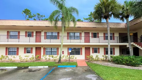 4281 Oak Terrace Dr, Greenacres, FL 33463
