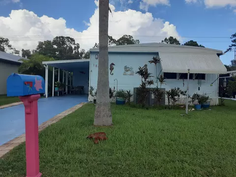 186 Mediterranean Blvd N, Port Saint Lucie, FL 34952