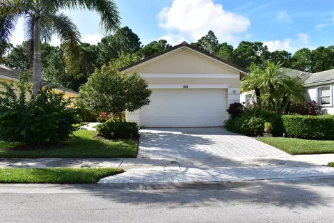 560 SW Indian Key Dr, Port Saint Lucie, FL 34986
