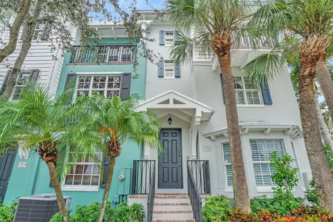 336 W Mallory Cir, Delray Beach, FL 33483