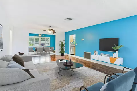 2002 SW 22nd Ave, Boynton Beach, FL 33426