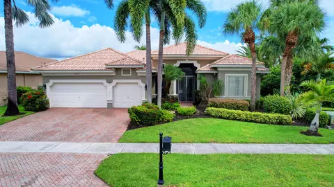 4372 Silver Glen Dr, Wellington, FL 33449