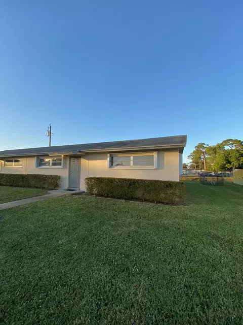 5063 Michigan Ave N #14-B, West Palm Beach, FL 33415