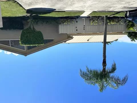 5592 Golden Eagle Cir, Palm Beach Gardens, FL 33418