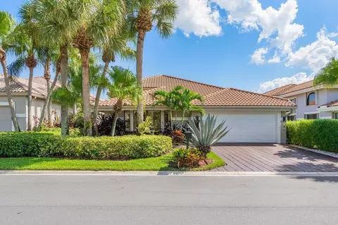 5095 Suffolk Dr, Boca Raton, FL 33496