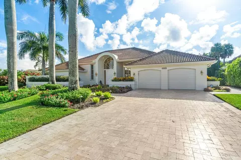 4626 Bocaire Blvd, Boca Raton, FL 33487