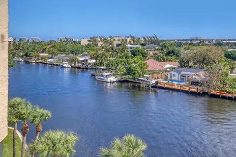 18 Royal Palm Way #6060, Boca Raton, FL 33432