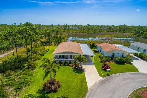 3616 Red Tailed Hawk Dr, Port Saint Lucie, FL 34952