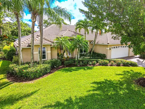 1513 SW Mockingbird Cir SW, Port Saint Lucie, FL 34986