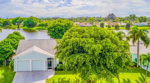 5270 Harwood Ln, Lake Worth, FL 33467