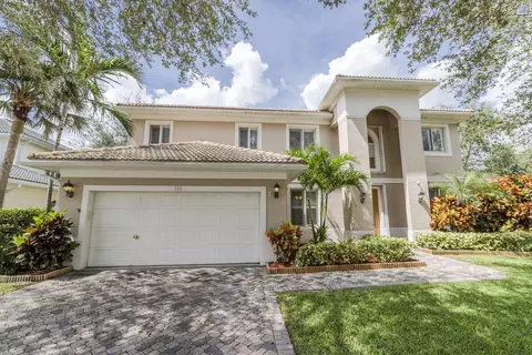 520 Quail Pt, Jupiter, FL 33458