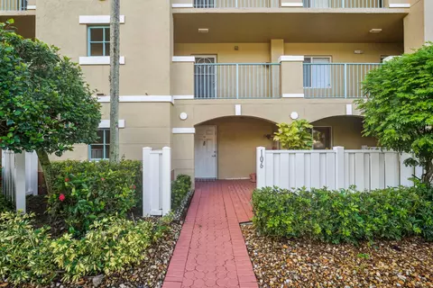 12540 Majesty Cir #106, Boynton Beach, FL 33437
