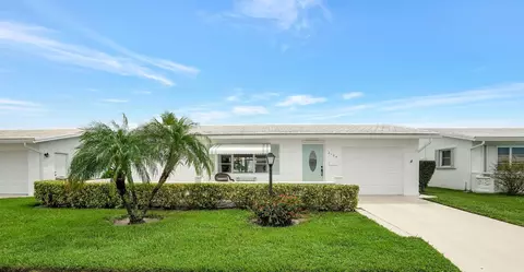 2104 SW 15th St, Boynton Beach, FL 33426