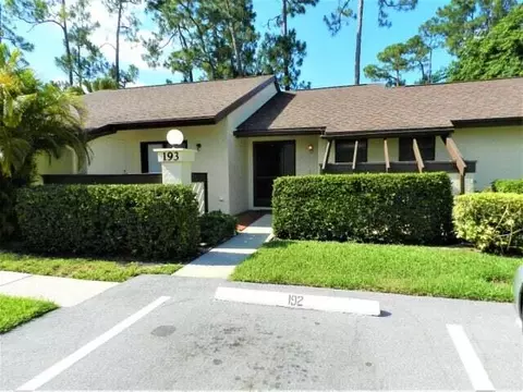 193 Mastic Tree Way Ct, Royal Palm Beach, FL 33411