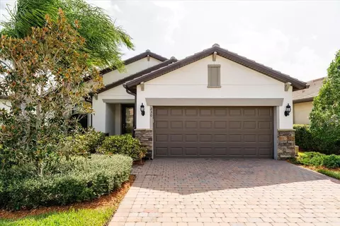 230 SE Longview Dr, Port Saint Lucie, FL 34984