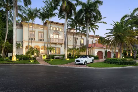700 Sanctuary Dr, Boca Raton, FL 33431