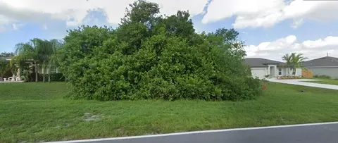 3764 SW Darwin Dr, Port Saint Lucie, FL 34953