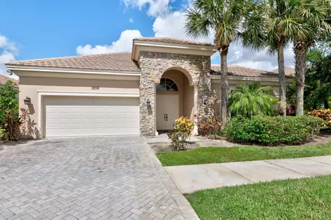 1936 Newmark Cir SW, Vero Beach, FL 32968