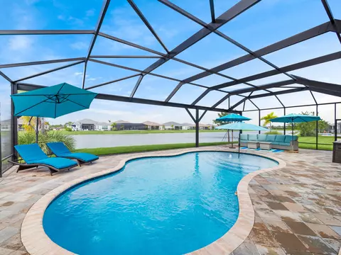12008 SW Still Waters Ave, Port Saint Lucie, FL 34987