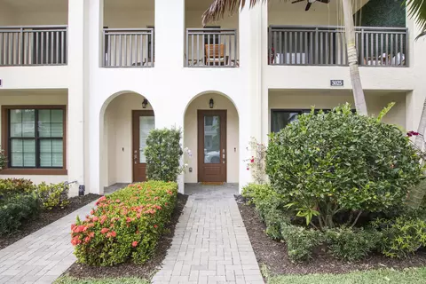 3025 Franklin Pl, Palm Beach Gardens, FL 33418