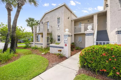 1604 SE Green Acres Cir #T202, Port Saint Lucie, FL 34952