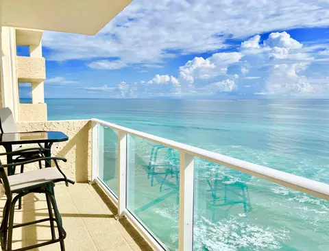 5440 N Ocean Dr #907, Riviera Beach, FL 33404