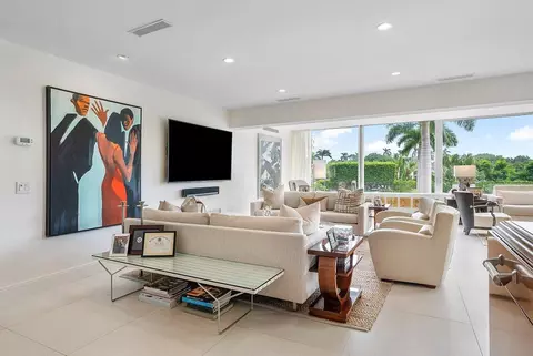 44 Cocoanut Row #122B, Palm Beach, FL 33480