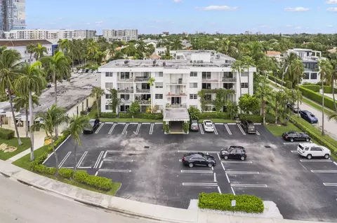 917 N Flagler Dr #407, West Palm Beach, FL 33401
