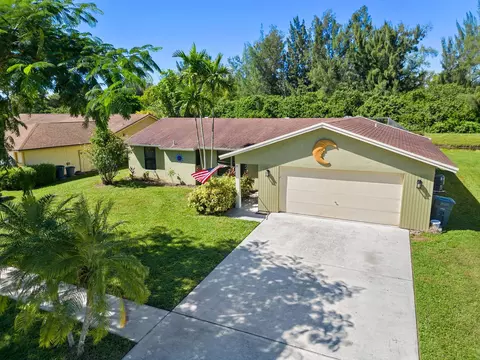 8363 Mildred Dr W, Boynton Beach, FL 33472