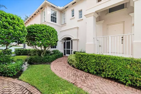 12153 Monroe St, Wellington, FL 33414