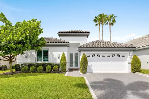 5675 Regency Cir W, Boca Raton, FL 33496