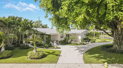 403 Anchorage Ln, North Palm Beach, FL 33408