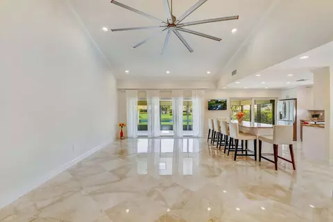446 SW 27th Ave, Delray Beach, FL 33445