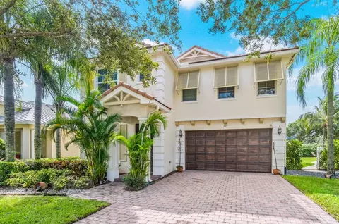 527 Mulberry Grove Rd, West Palm Beach, FL 33411
