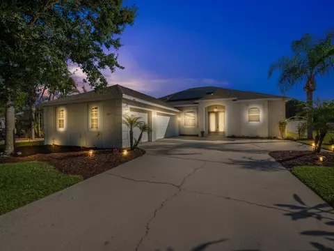 2325 NW Tulip Way, Jensen Beach, FL 34957