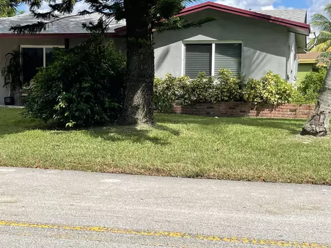7107 NW 58 St, Tamarac, FL 33321