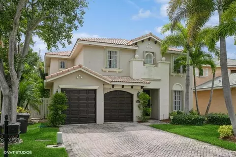 6678 Hannah Cv, West Palm Beach, FL 33411