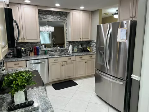14712 Bonaire Blvd, Delray Beach, FL 33446